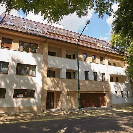 Sunlight Bronze - Exclusive *